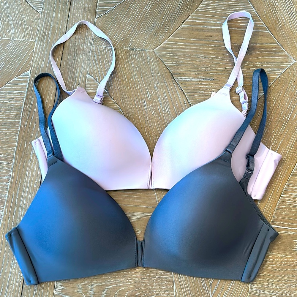 2 Victoria’s Secret 34C no wire bra, gray purple